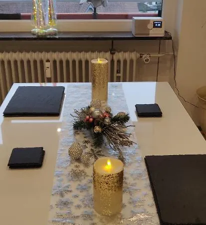 Апартаменты Schoenblick Stadtteil Bad Muenster Am Stein Ebernburg Бад-Кройцнах